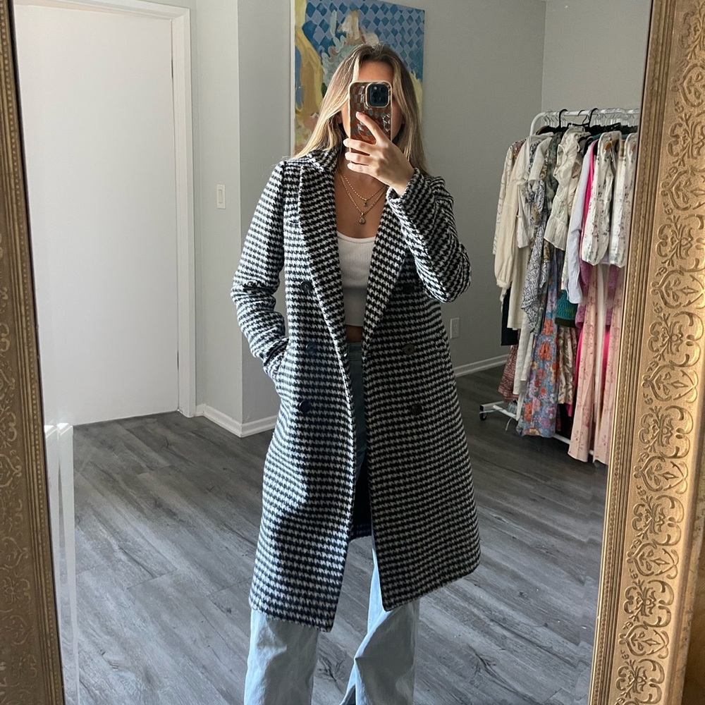 Scotch and soda houndstooth trenchcoat